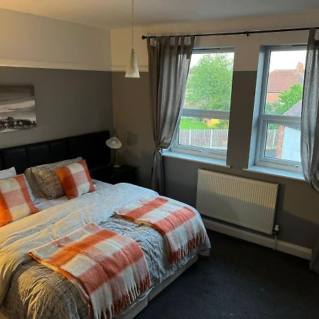 Upton Arms Hotel 폰트프랙트 외부 사진
