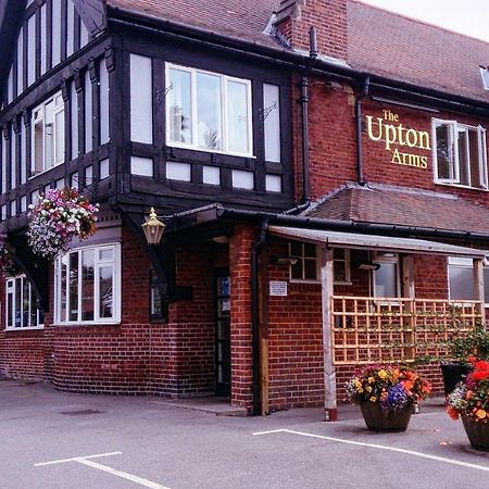 Upton Arms Hotel 폰트프랙트 외부 사진